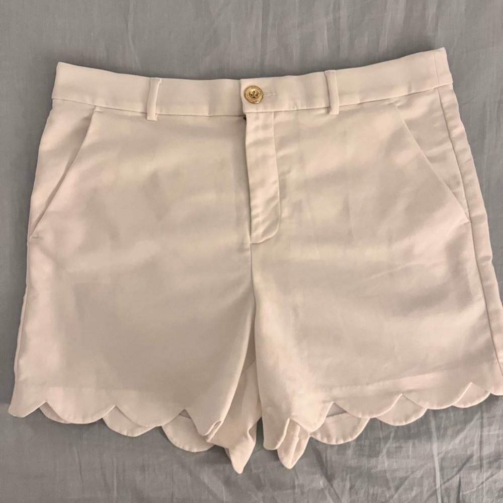 Lilly Pulitzer High Waist White Shorts with Scalloped Hem